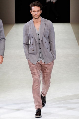 Giorgio Armani / - 2015